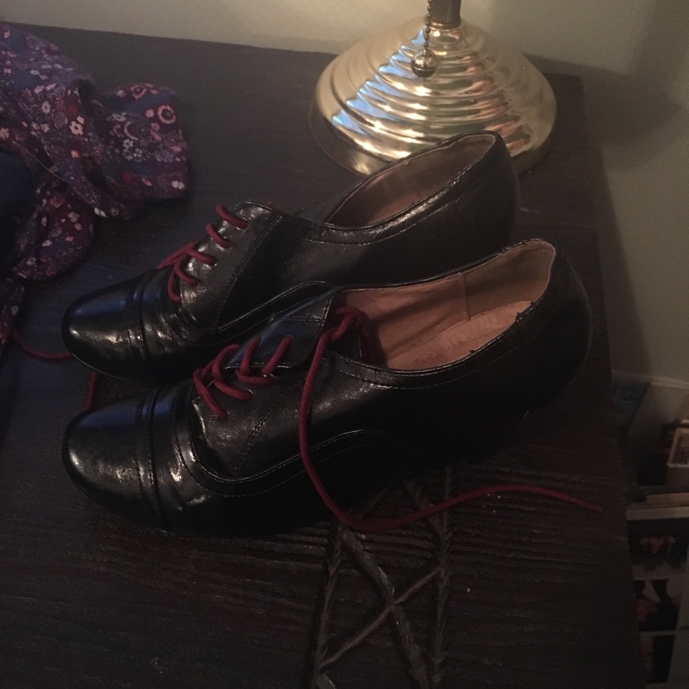 Heeled Oxfords